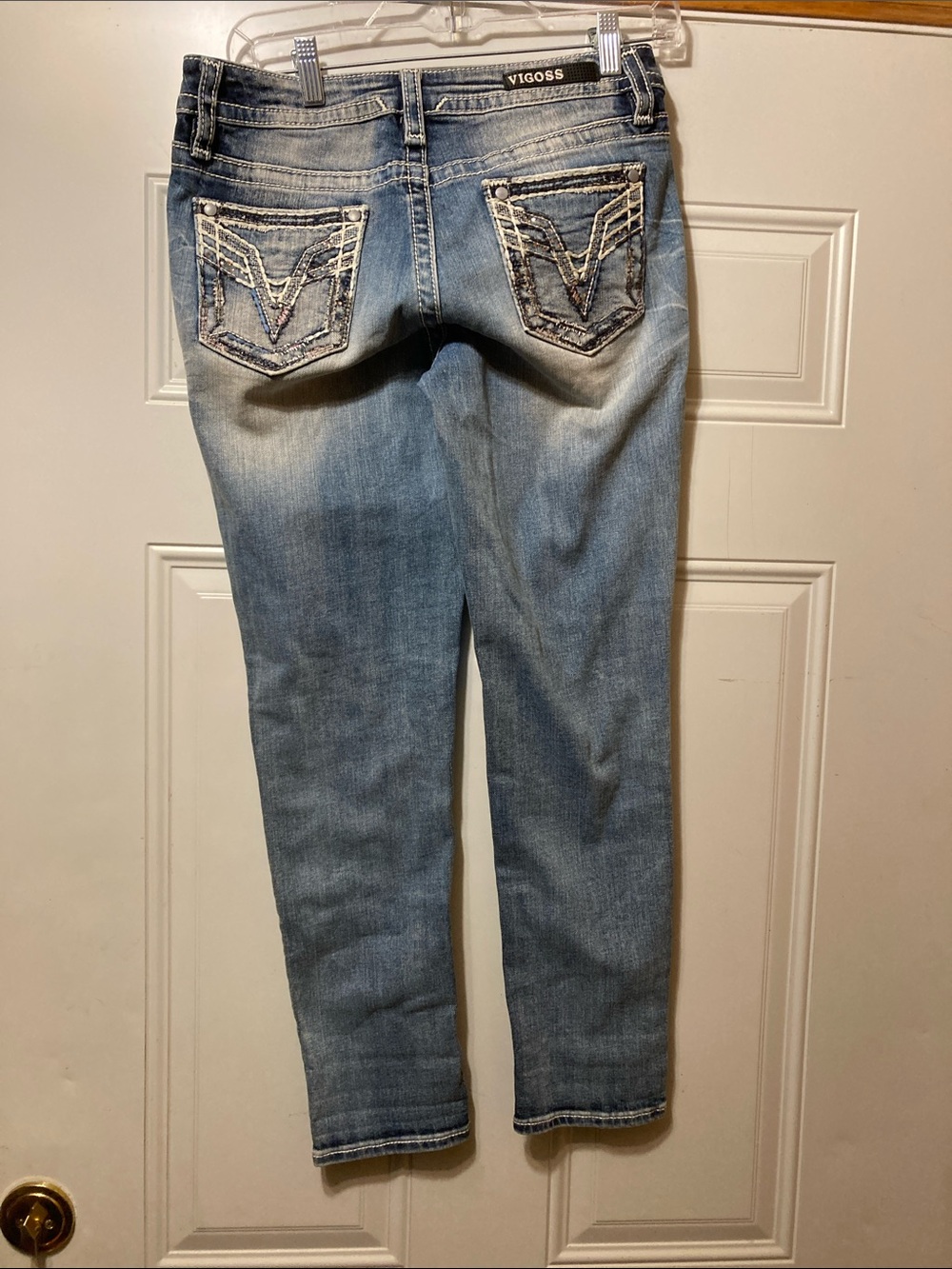 Vigoss Women's Light Blue Distressed Pocket Detail Ankle Jeans 4